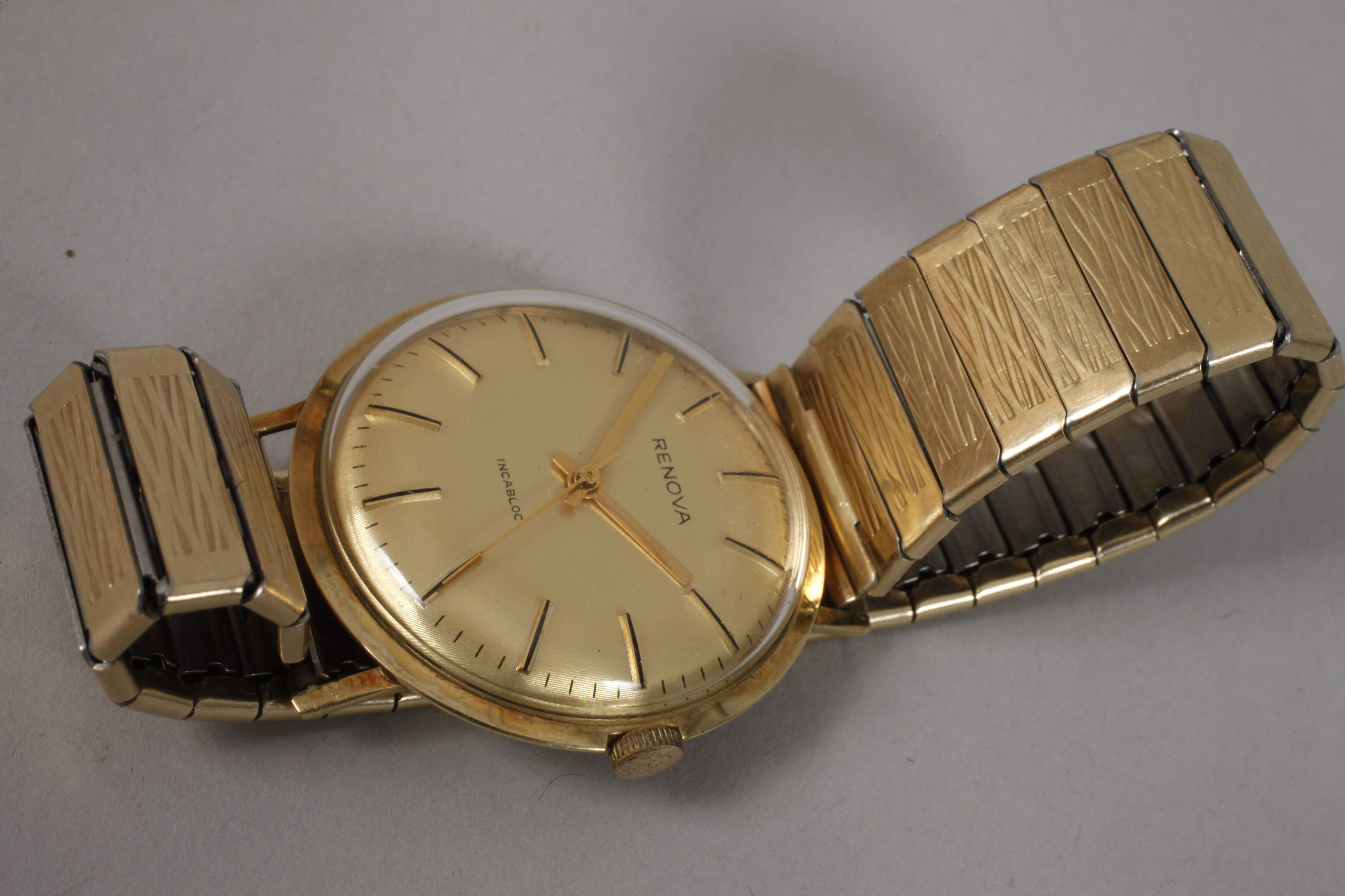 Men's watch Renova Gold  - Image 4 of 4