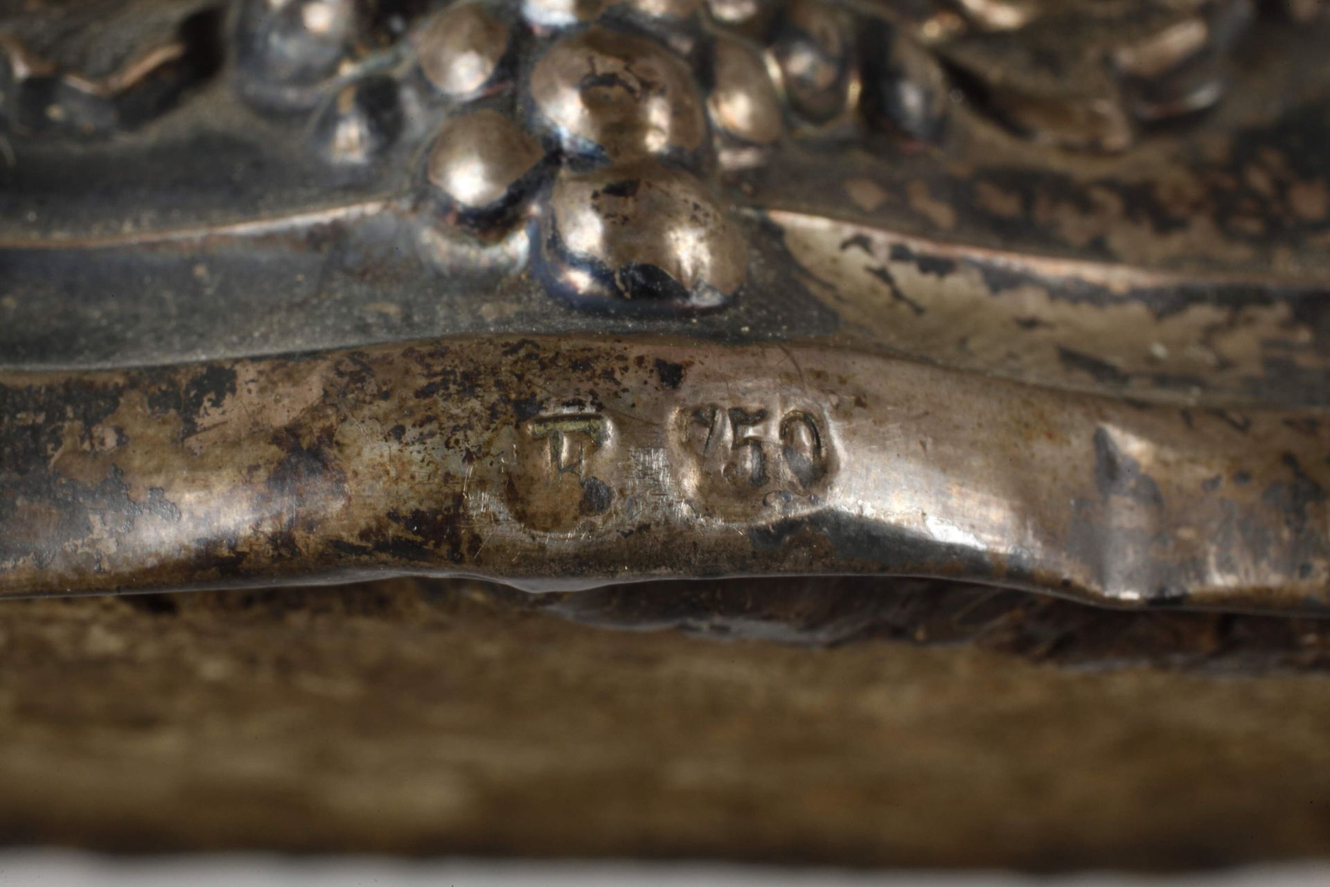 Tazza with silver foot - Image 5 of 5