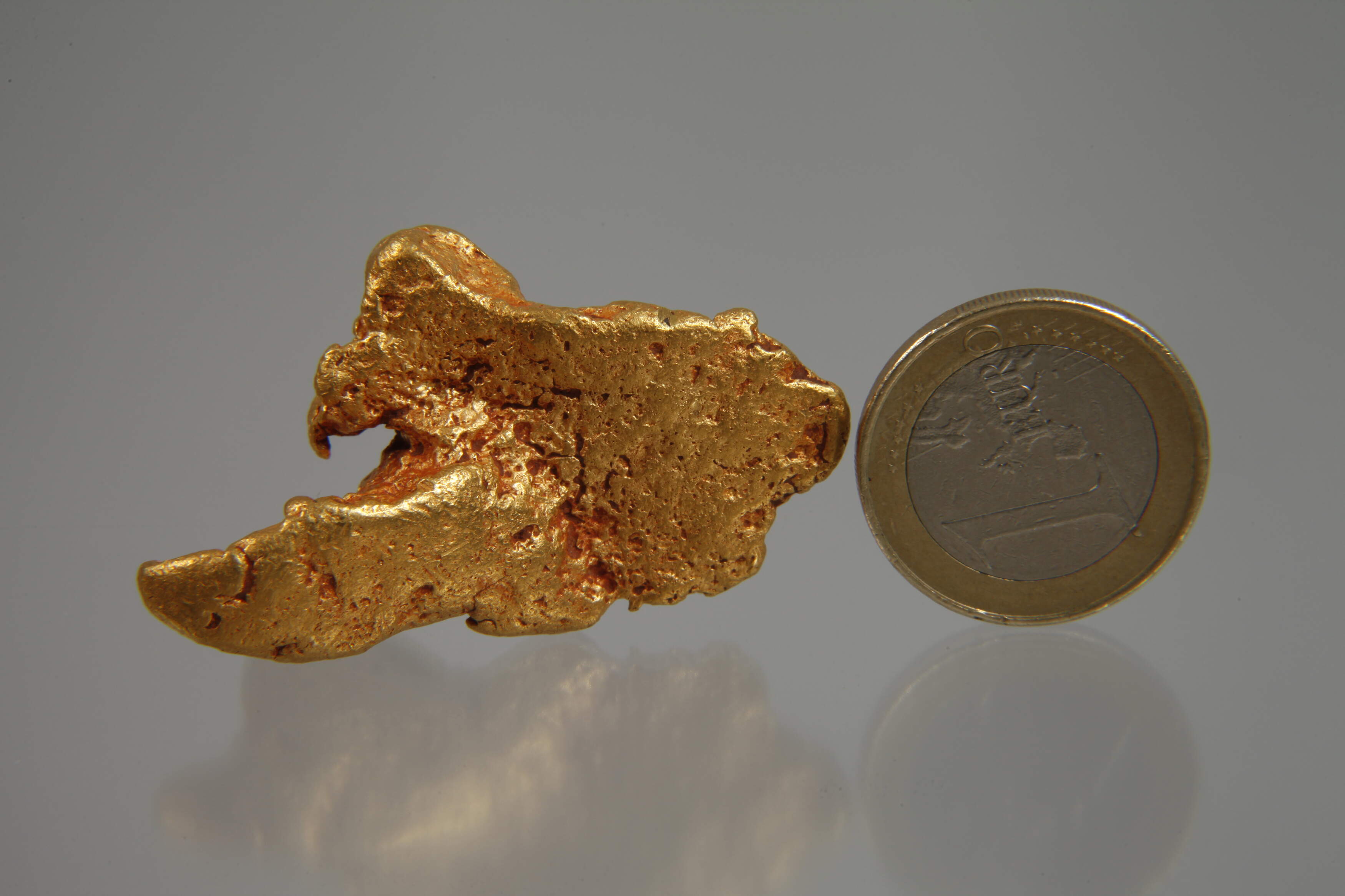 Large gold nugget - Image 2 of 6