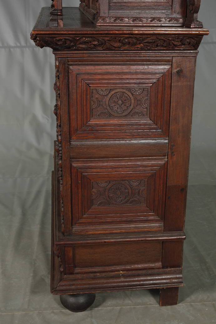 Renaissance-style top cupboard - Image 10 of 12