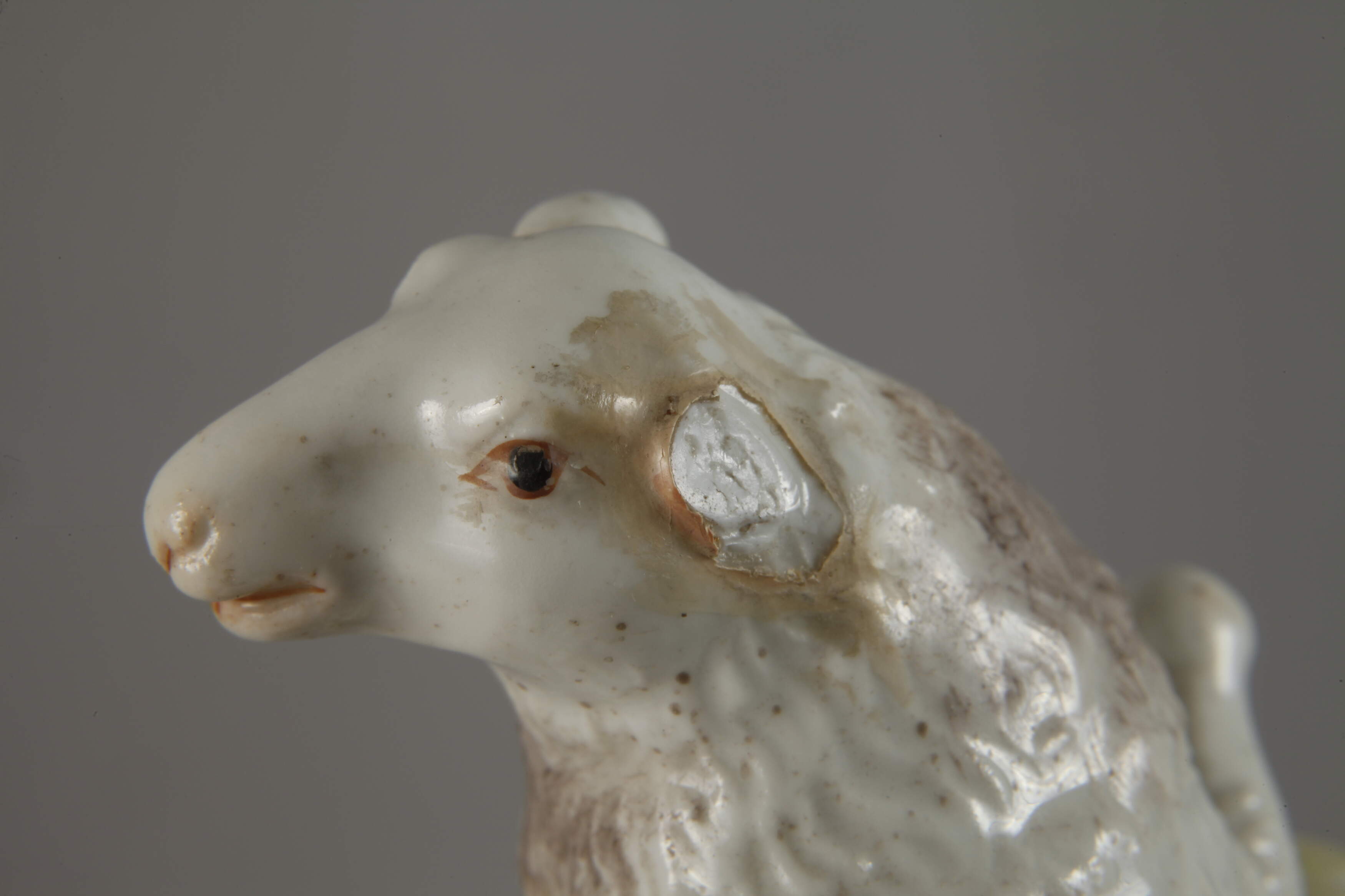 Meissen miniature rams and two miniature sheep - Image 3 of 4