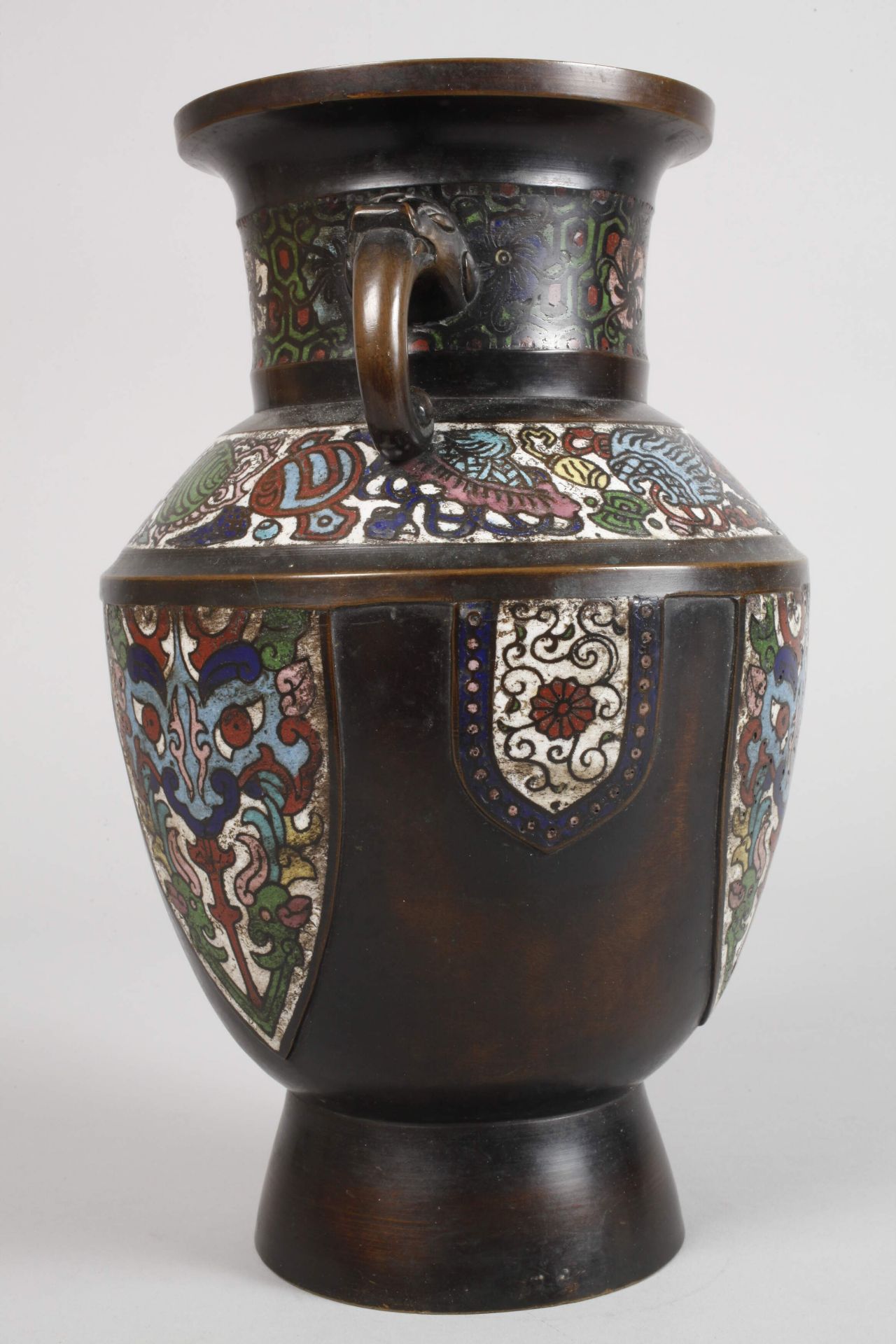 Cloisonné vase - Image 3 of 6