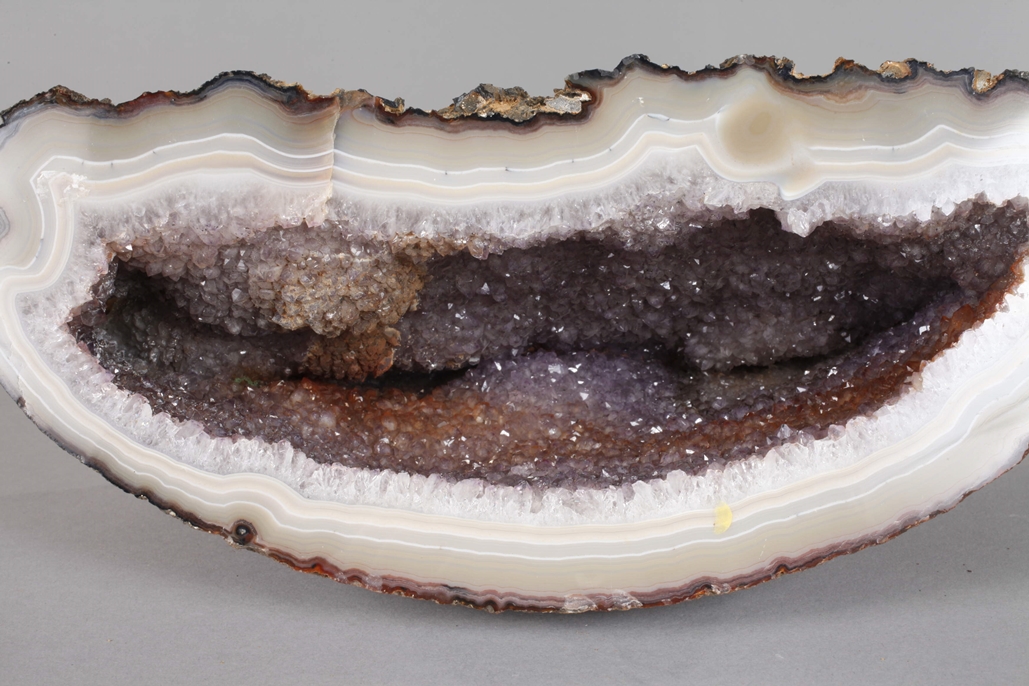 Achatgeode mit Amethyst - Bild 4 aus 6