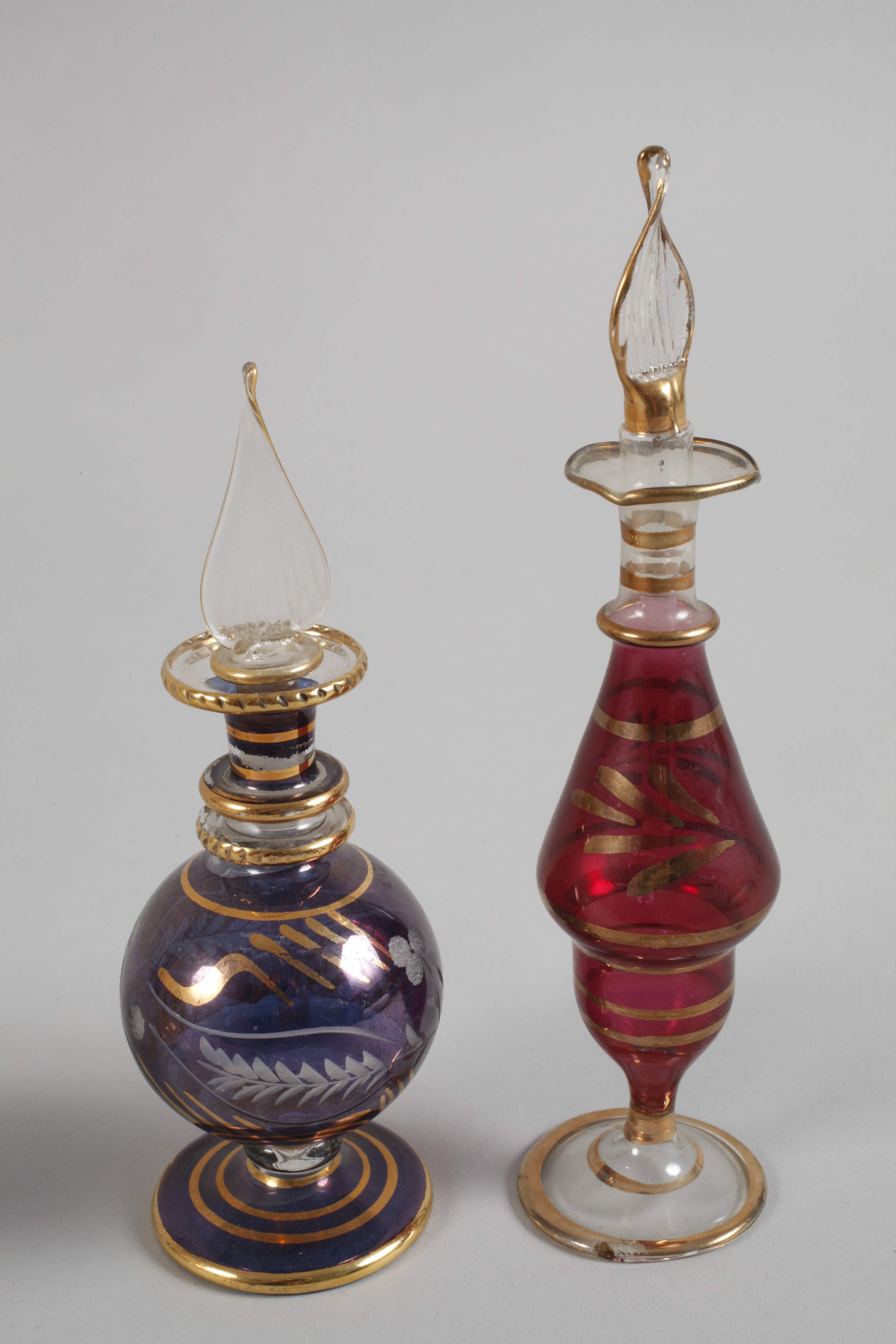 Five small perfume bottles - Image 3 of 4