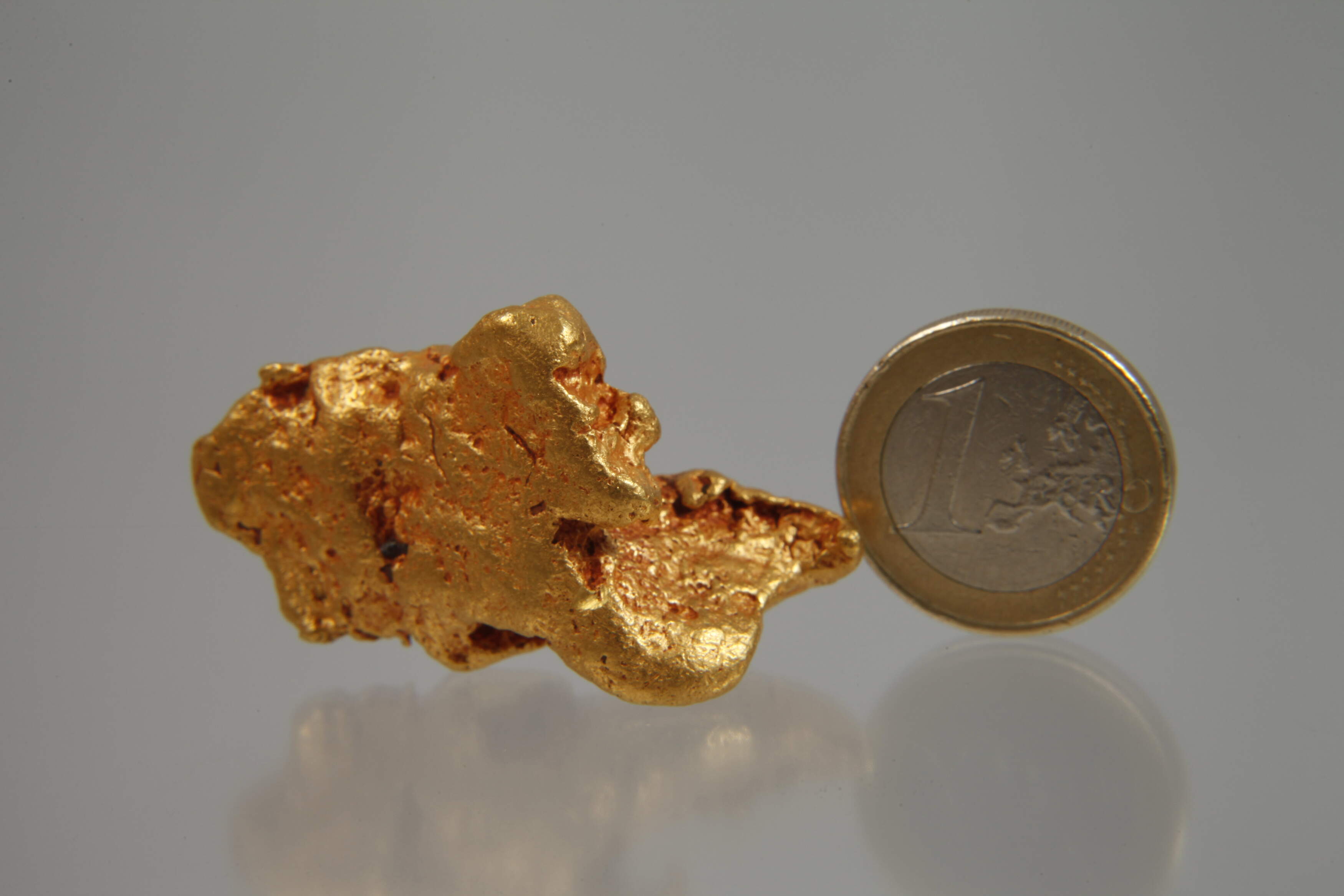 Large gold nugget - Image 6 of 6