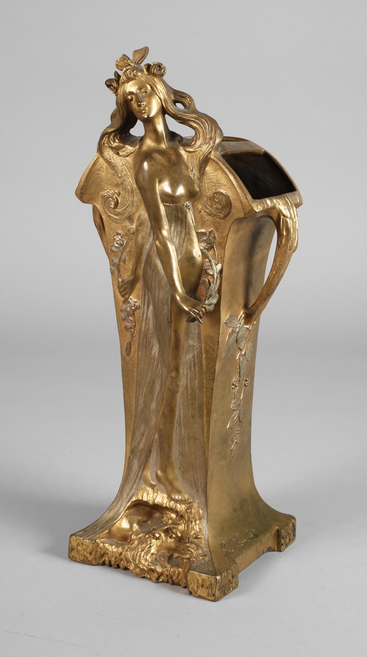 Georges Flamand, figurative vase