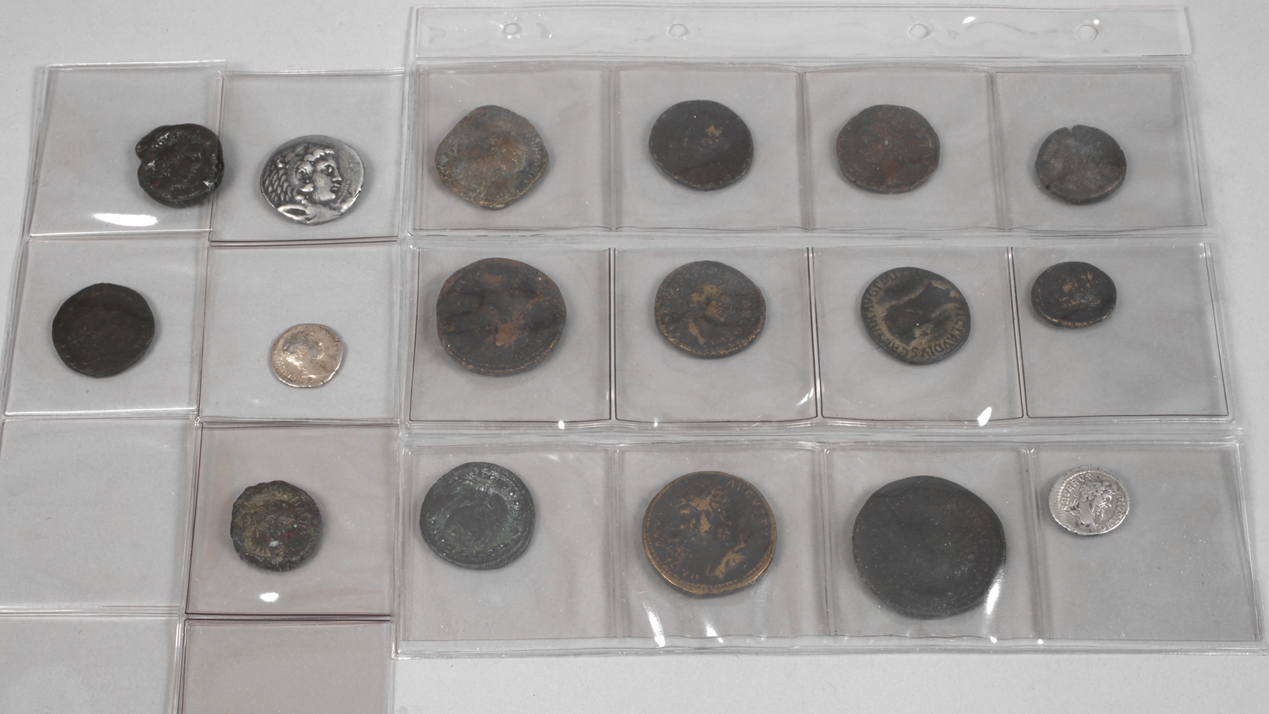 Convolute of Roman coins