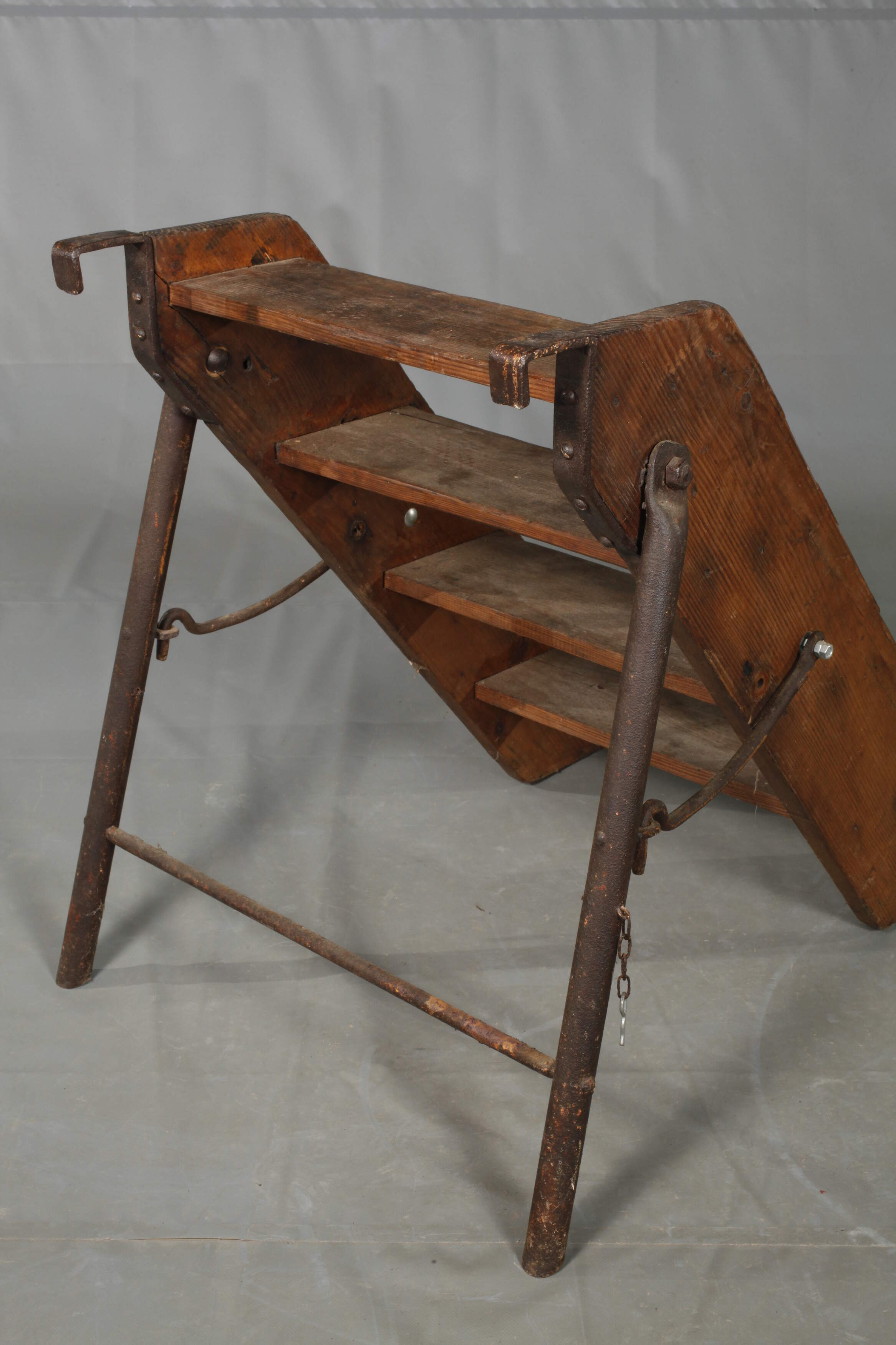 Small stepladder - Image 3 of 3
