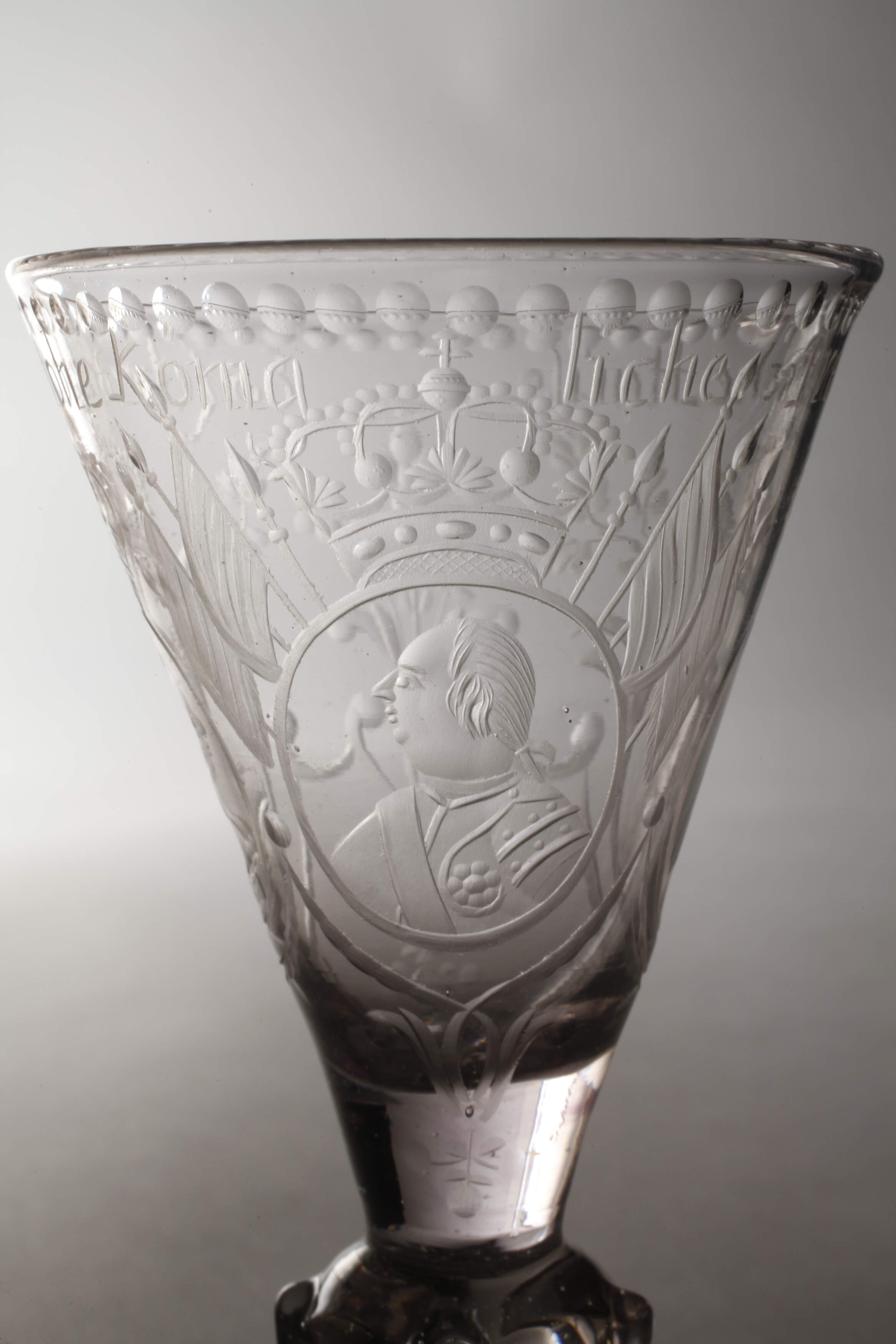 Spouted goblet from the Prussian royal house - Image 3 of 6