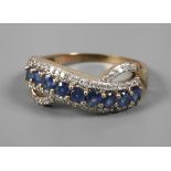Lady's ring with sapphires and diamonds
