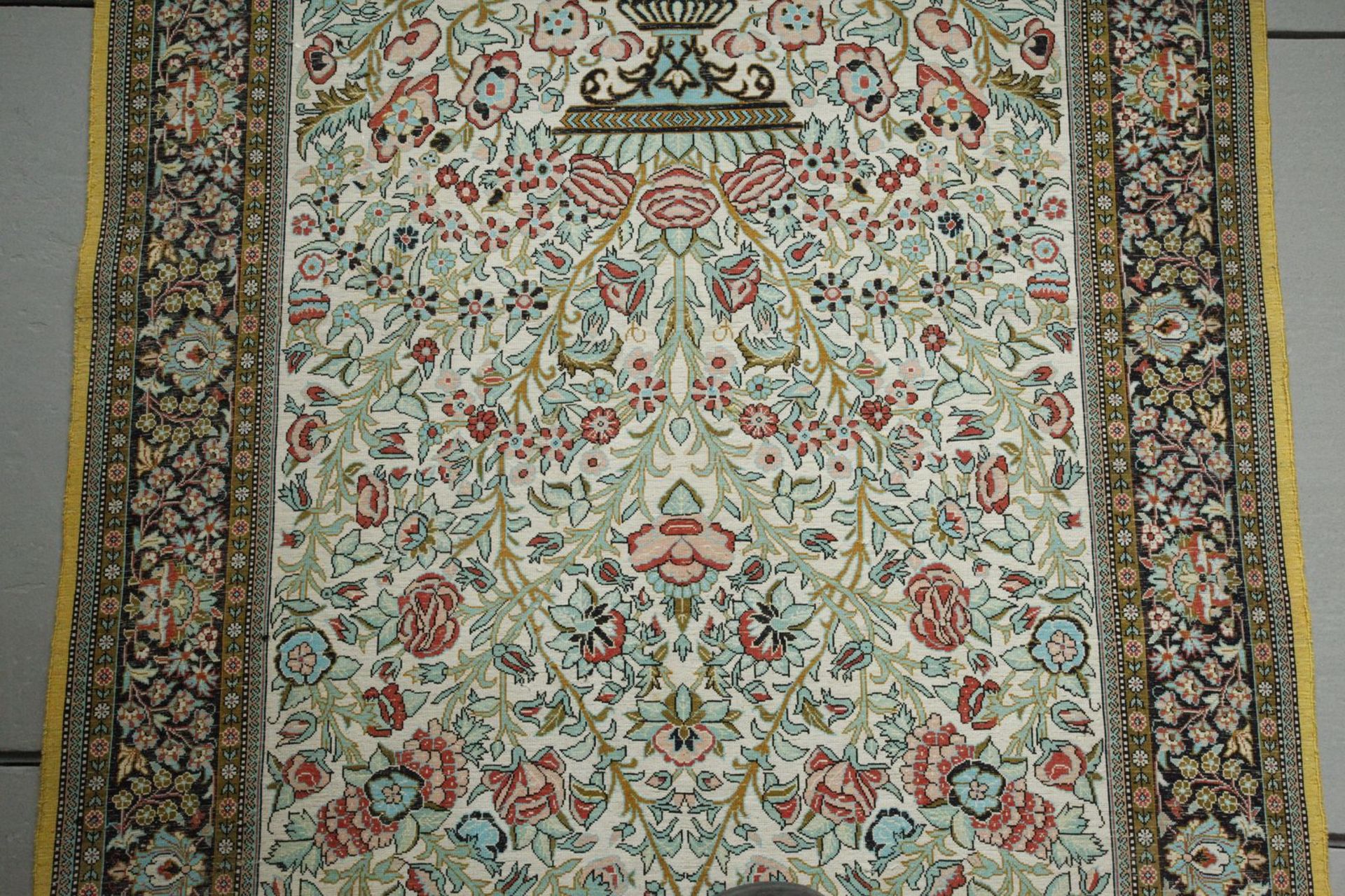 Silk carpet - Image 3 of 14