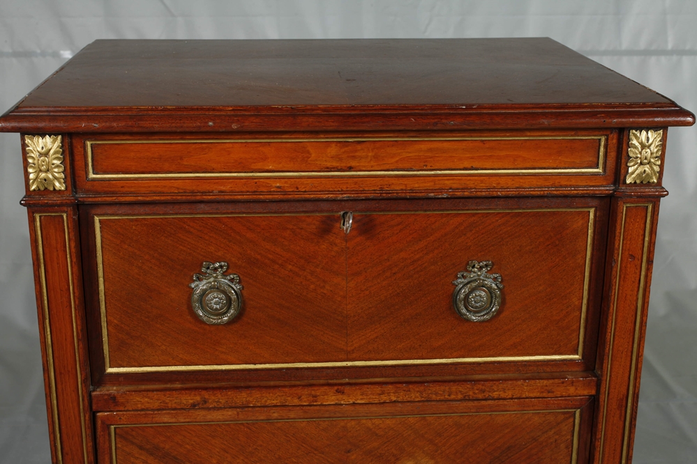 Classical writing commode - Image 3 of 8