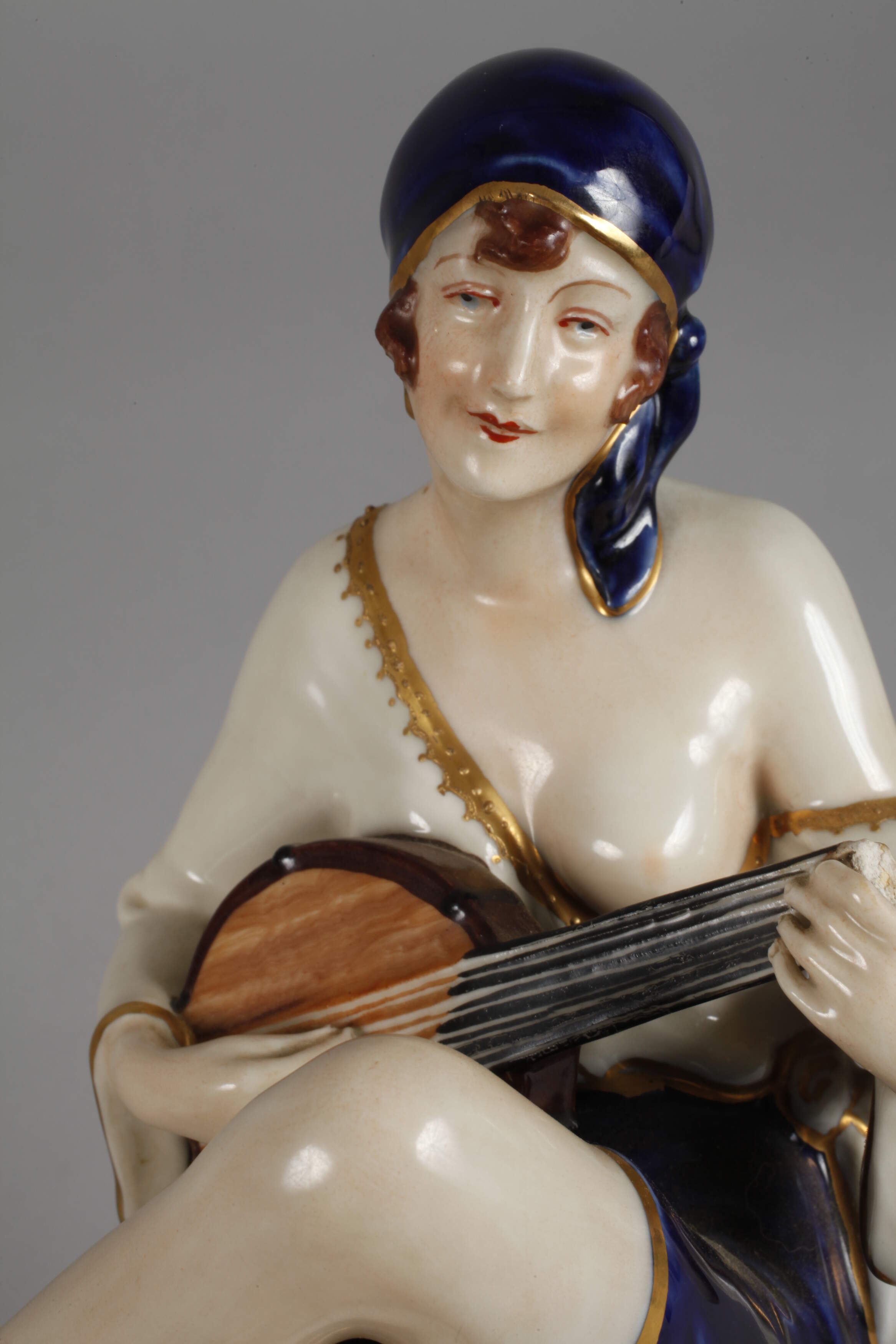 Royal Dux Bohemia Banjo Player - Image 3 of 6