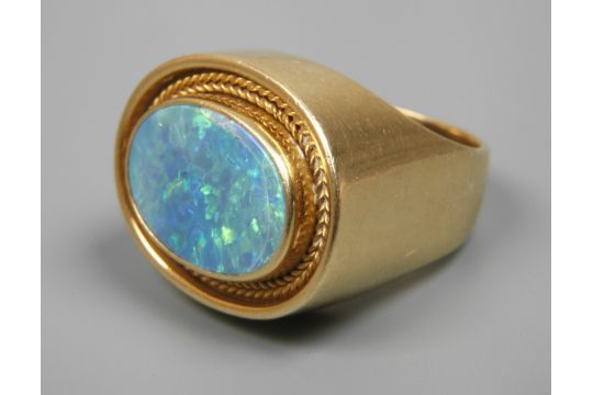 Men's ring with precious opal 