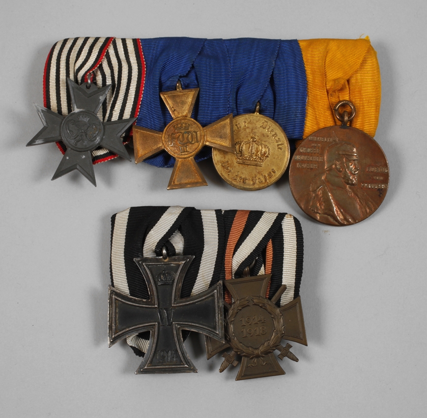 Two medal clasps 1st World War