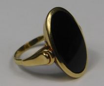 Jugendstil Ring. Gold 585. Stein als ungravierte Siegelplatte.