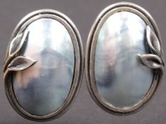 Paar Ohrclips. Silber 925 und Maré - Perlen.