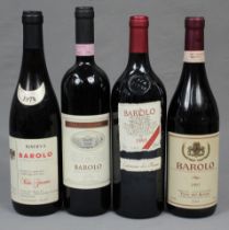 4 ganze Flaschen Barolo DOCG.