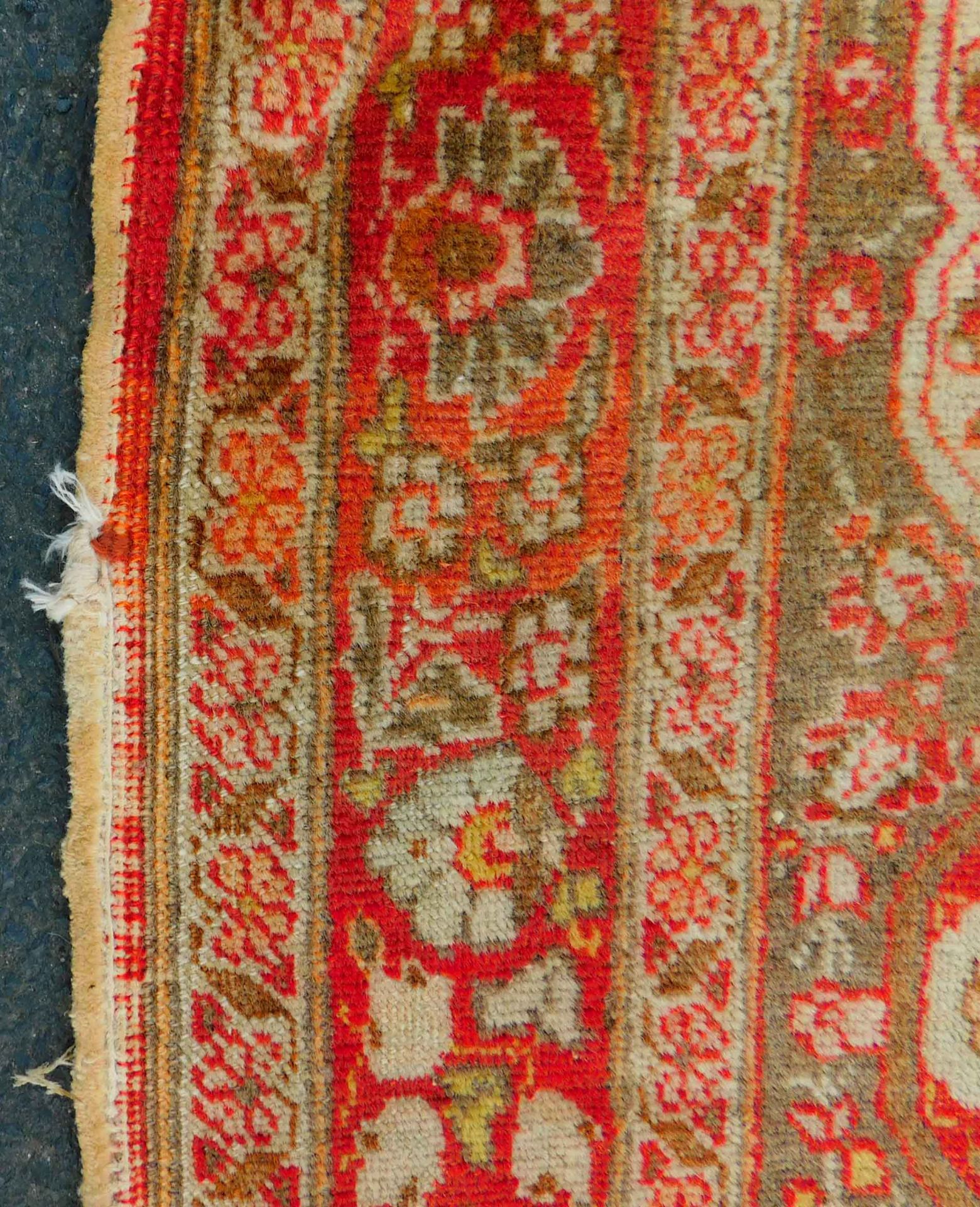 Täbris "Hadj Jalili" Teppich. Antik. - Bild 9 aus 14