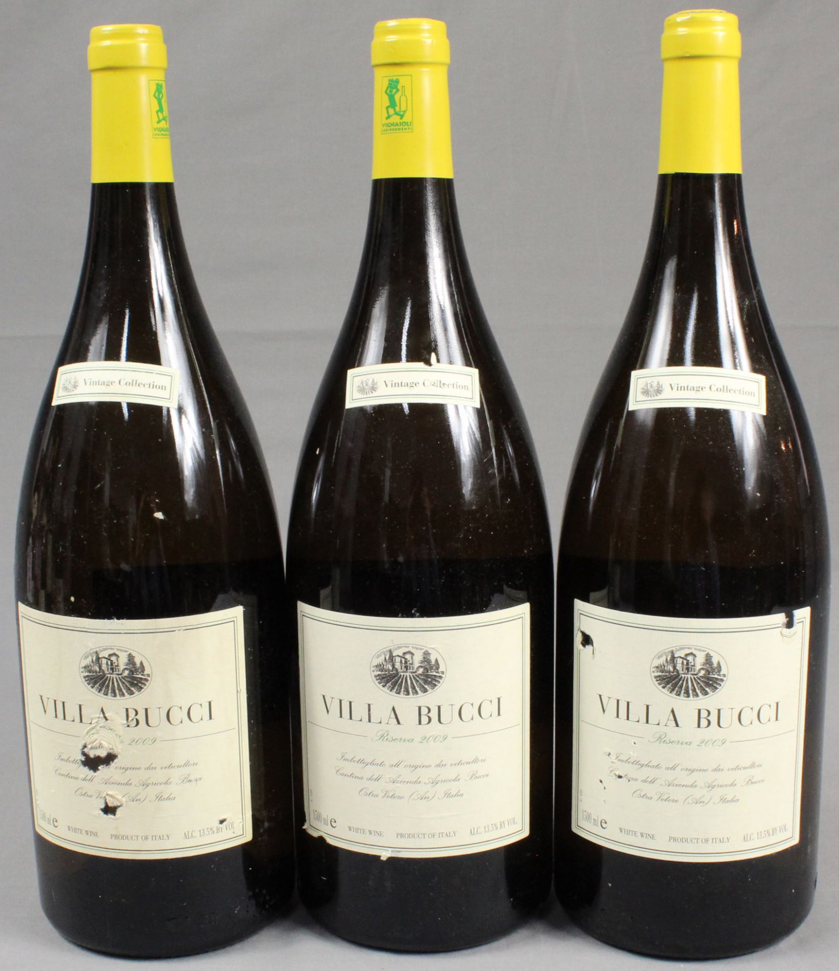 3 Magnumflaschen Villa Bucci Riserva 2009. Vintage collection.