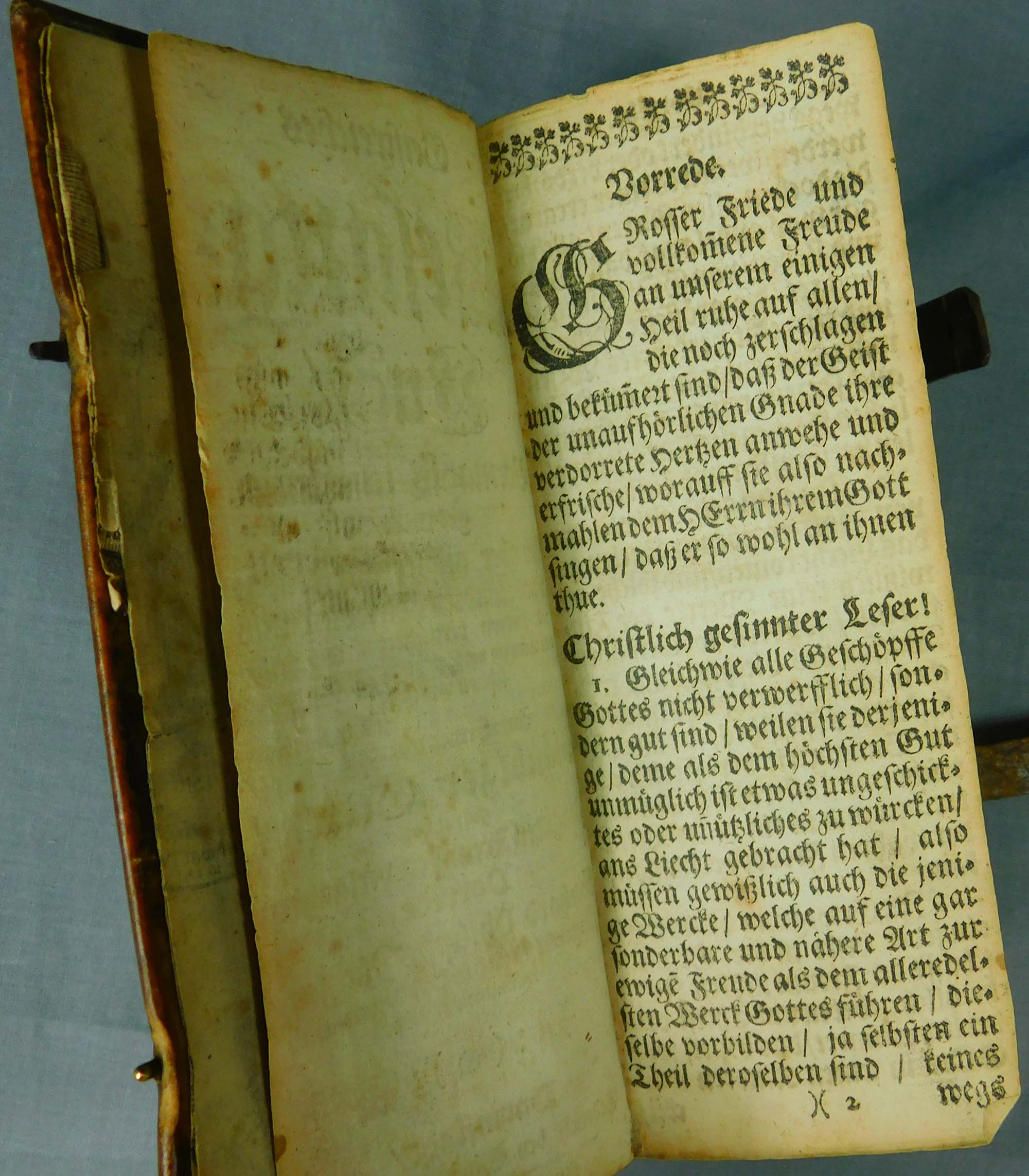 Darmstädter Gesangbuch. Von 1698. - Bild 2 aus 12