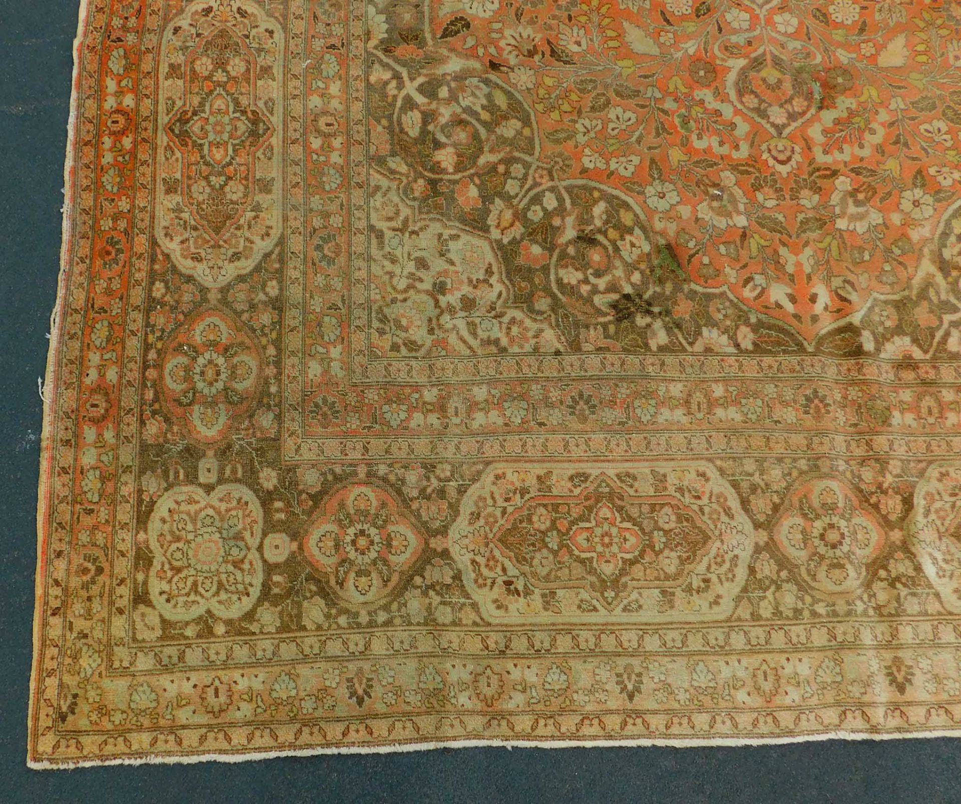Täbris "Hadj Jalili" Teppich. Antik. - Bild 2 aus 14