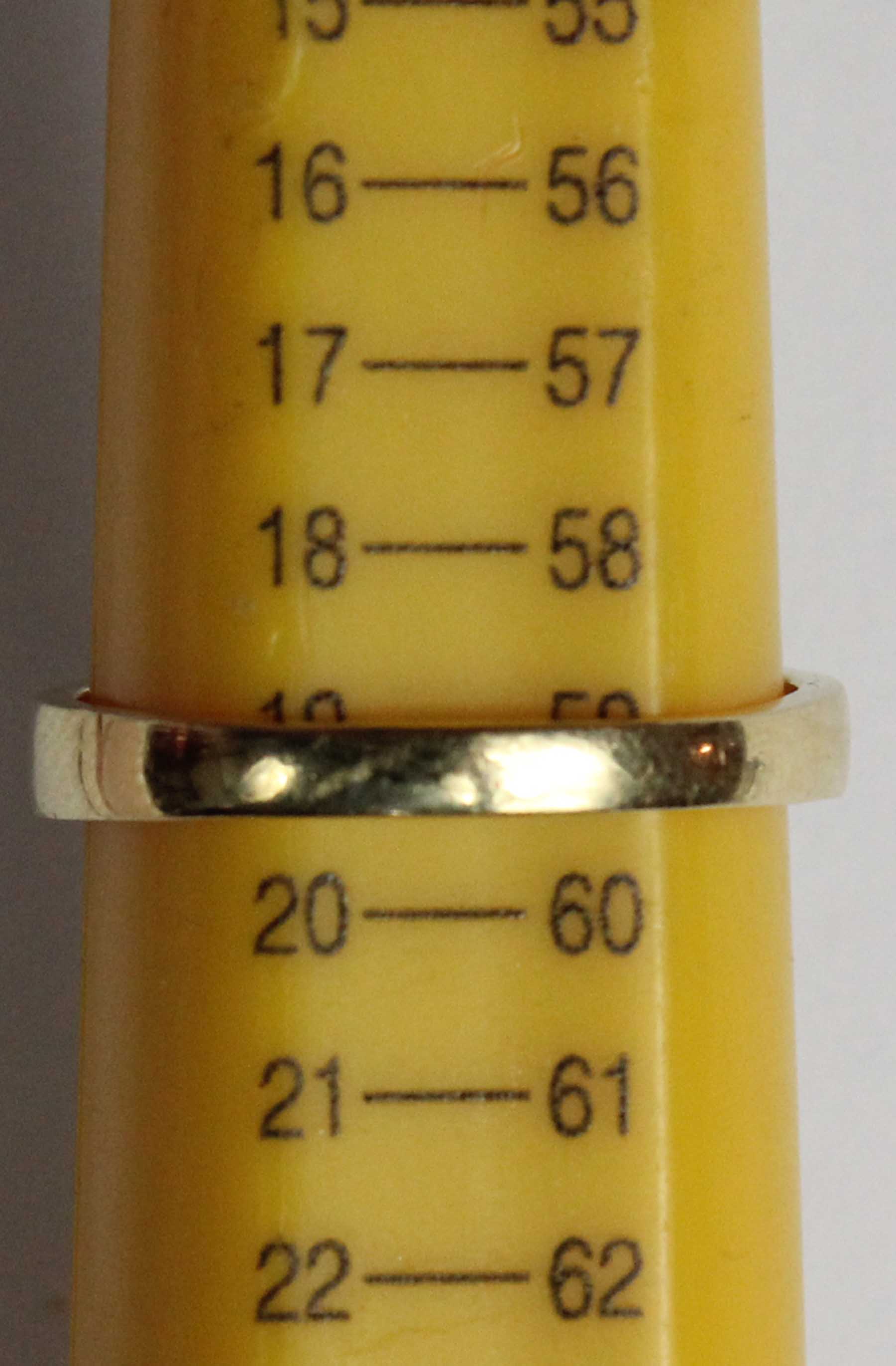 Ring mit Smaragd; Gold gestempelt "750"; und 10 Diamanten. - Image 10 of 11