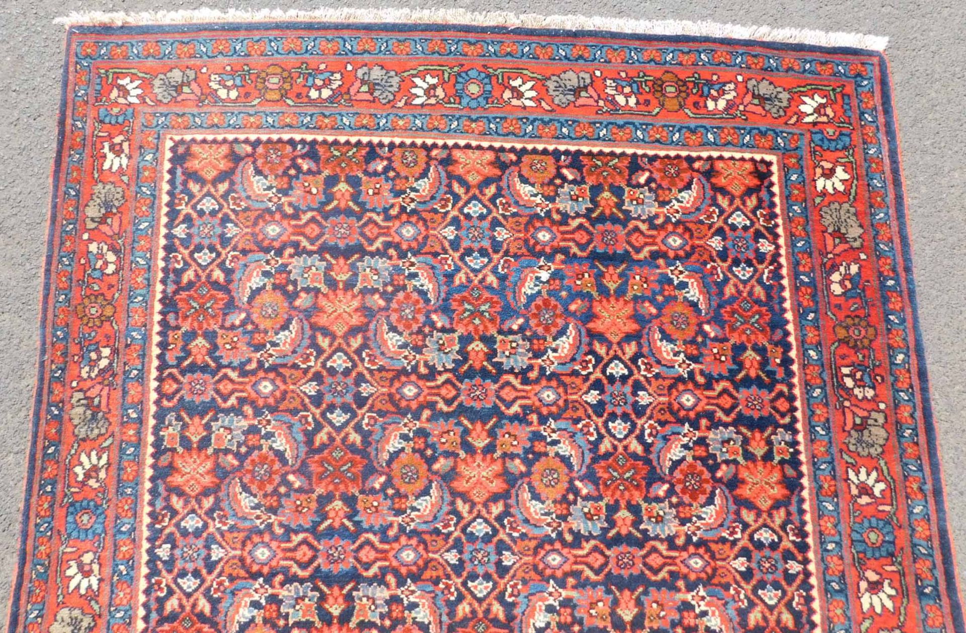 Bidjar Teppich Galerie. Circa 80 - 120 Jahre alt. - Bild 7 aus 9