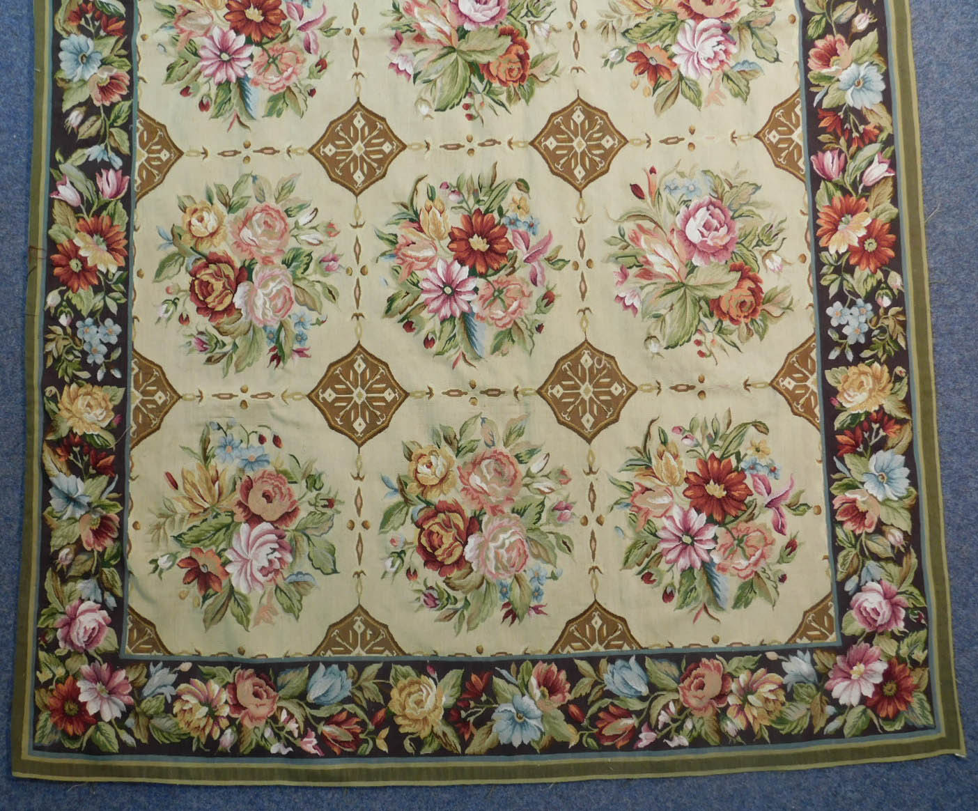 Teppich in Aubusson Technik und Louis XVI Stil. - Image 2 of 6