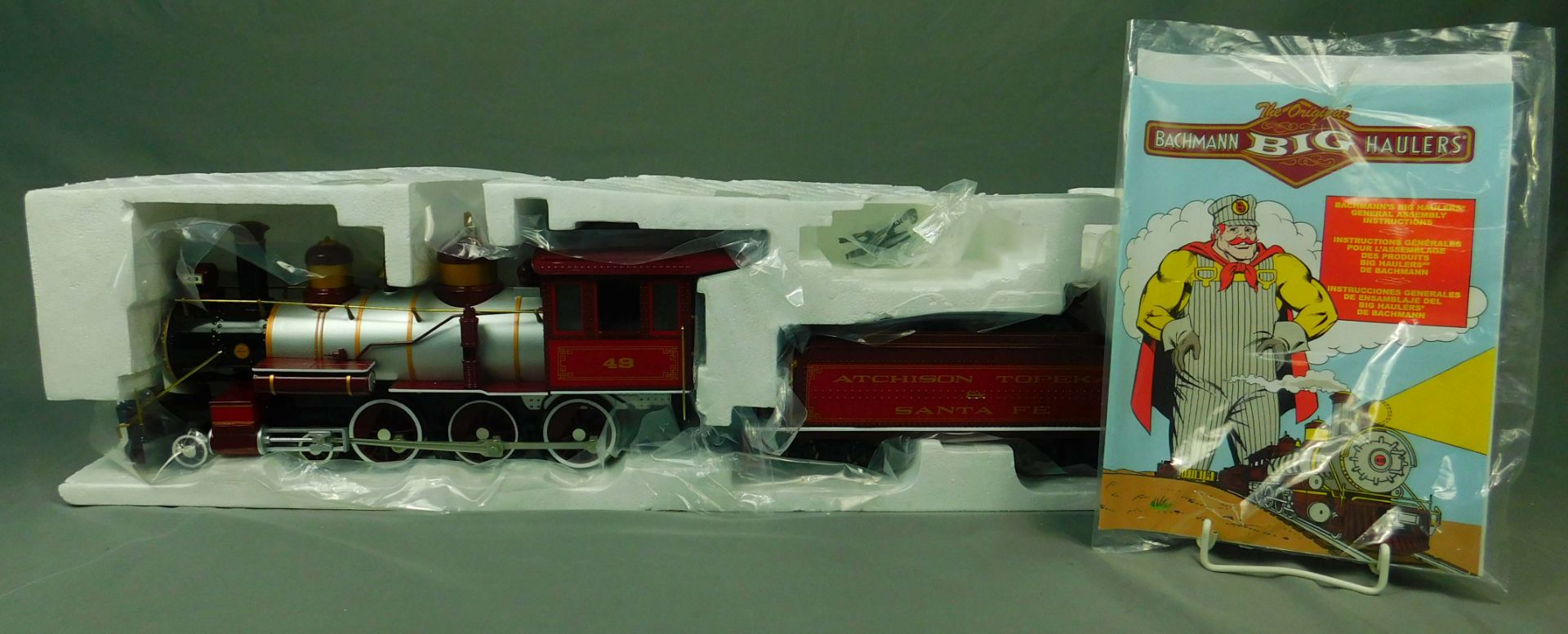 Modelleisenbahn "Bachmann Big Haulers" Lok 49 Santa Fe.