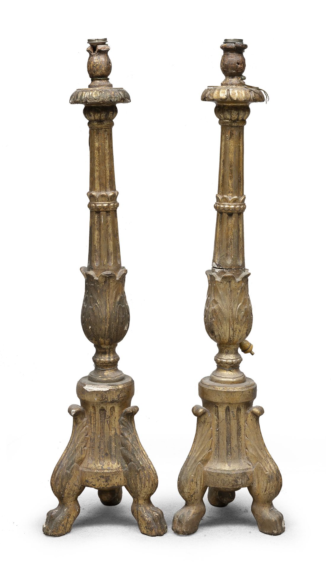 PAIR OF GILTWOOD CANDLESTICKS 18TH CENTURY
