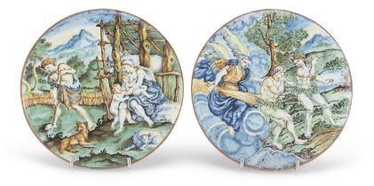 PAIR OF MAIOLICA PLATES ROMAN CASTLES END OF THE 19TH CENTURY