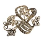 GOLD BROOCH WITH DIAMONDS