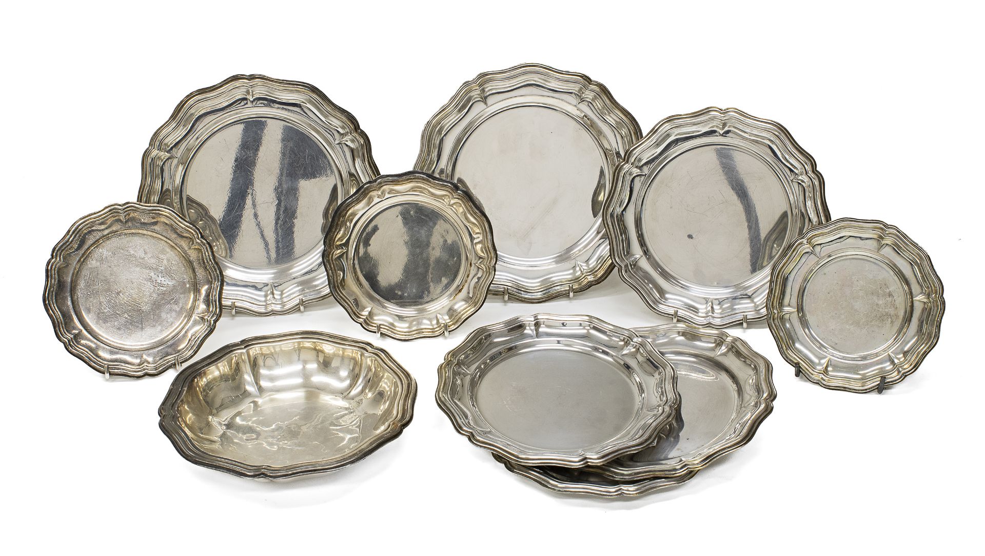 SILVER-PLATED BOWL AND NINE SAUCERS 20TH CENTURY