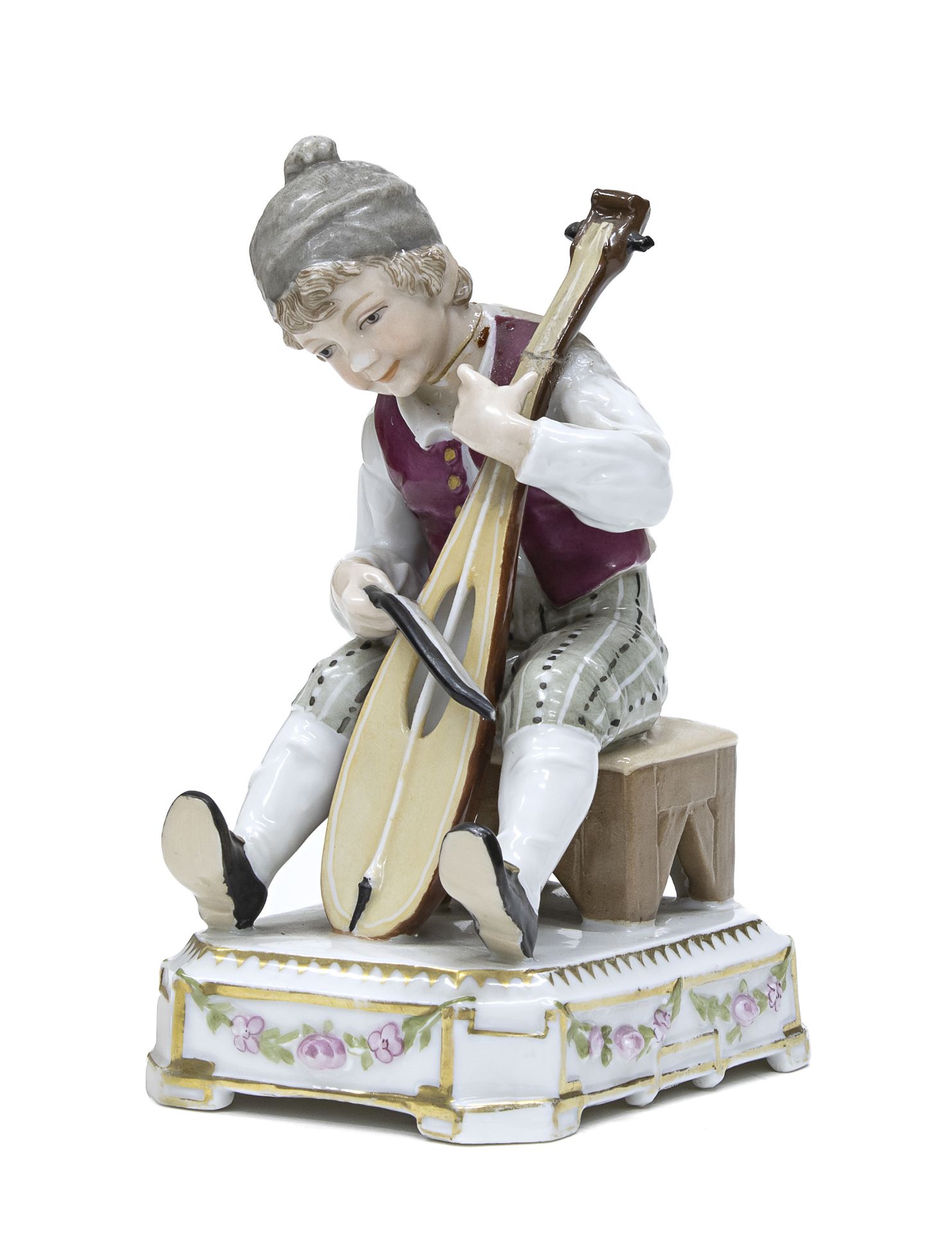 PORCELAIN SCULPTURE EARLY 20TH CENTURY