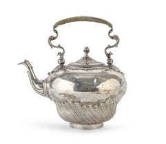 SILVER TEA KETTLE LONDON 1761
