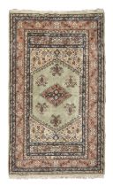 HAMADAN CARPET EARLY 20TH CENTURY