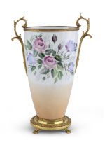 PORCELAIN VASE 20TH CENTURY