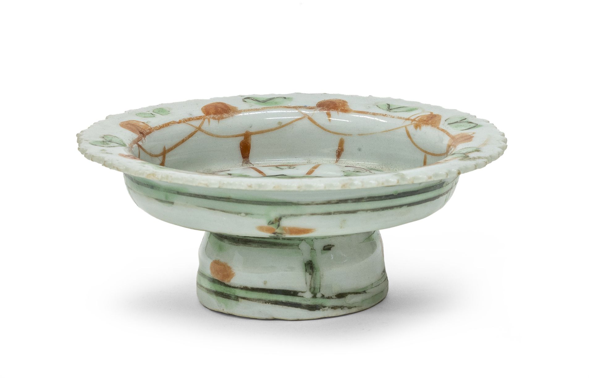 A SMALL CELADON PORCELAIN STAND CHINA FIRST HALF 20TH CENTURY