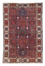 KURDISH CARPET EARLY 20TH CENTURY