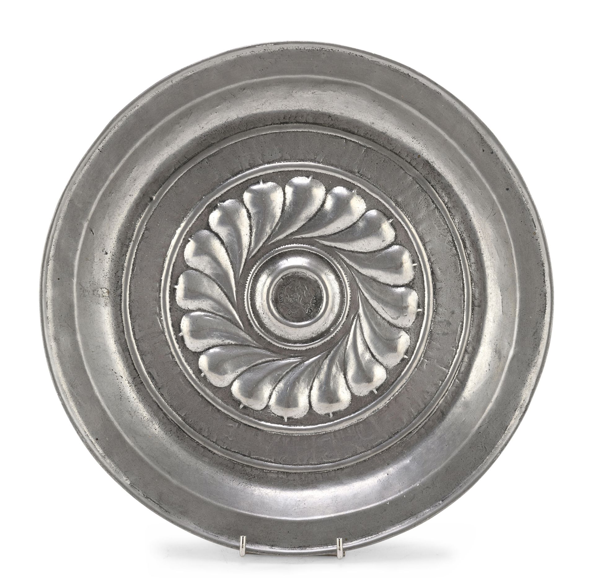 PEWTER PLATE 19TH CENTURY