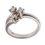 WHITE GOLD CONTRAIRE RING WITH THREE DIAMONDS
