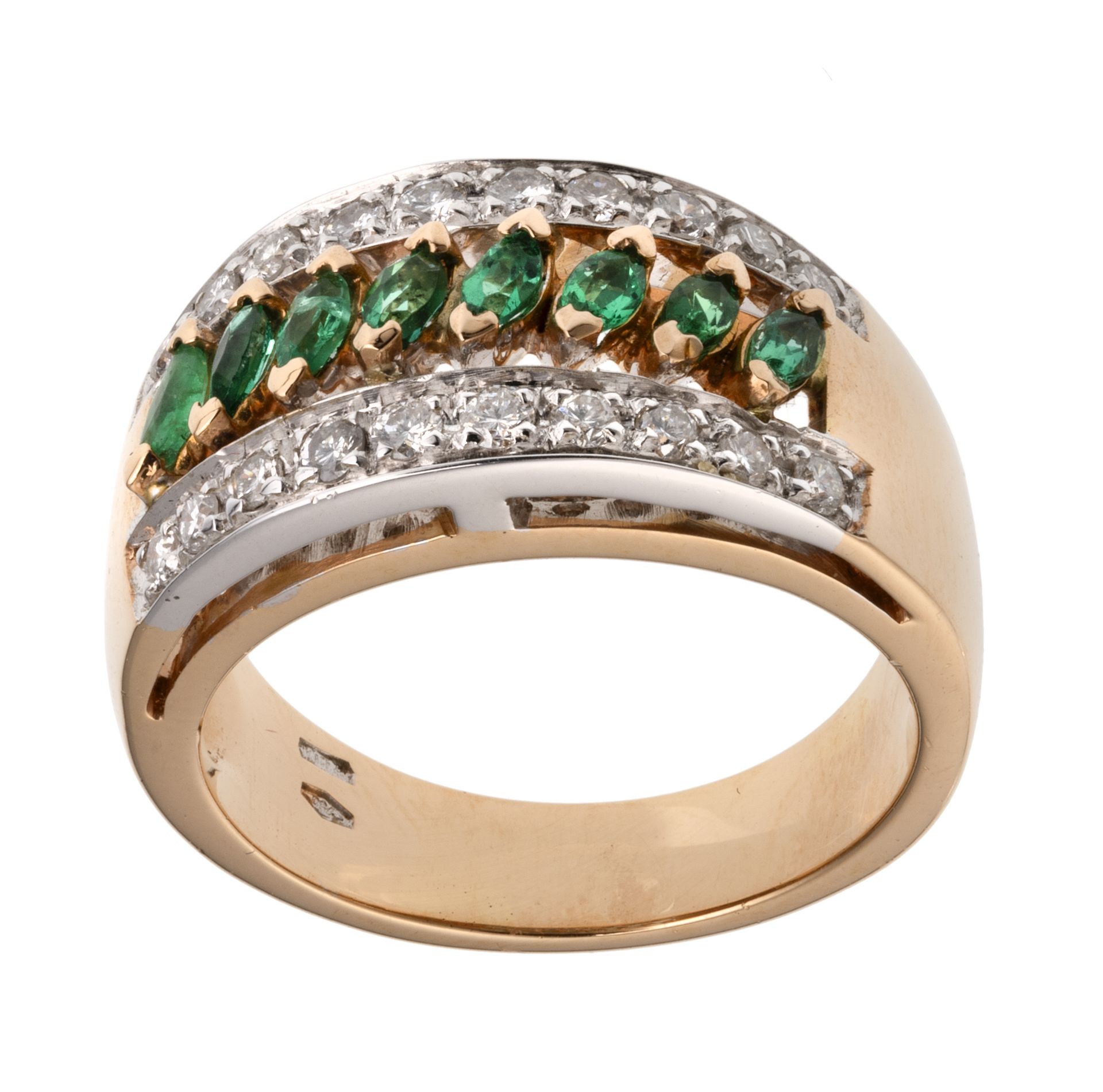 WHITE AND YELLOW GOLD RING WITH EMERALDS AND DIAMONDS