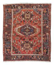 HAMADAN CARPET EARLY 20TH CENTURY