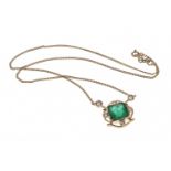 GOLD NECKLACE WITH EMERALD AND DIAMONDS