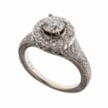 WHITE GOLD RING WITH DIAMONDS