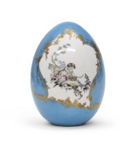 PORCELAIN EGG 20TH CENTURY SEVRES STYLE