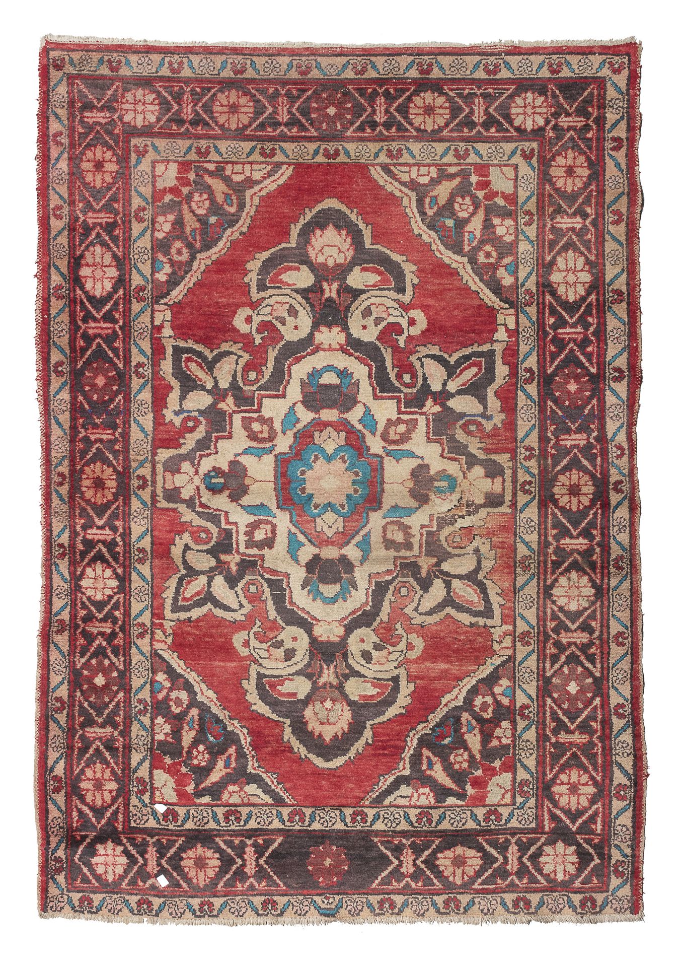 NORTH PERSIAN CARPET EARLY 20TH CENTURY