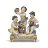 PORCELAIN GROUP GINORI EARLY 20TH CENTURY