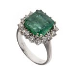 WHITE GOLD RING WITH CENTRAL EMERALD AND DIAMOND